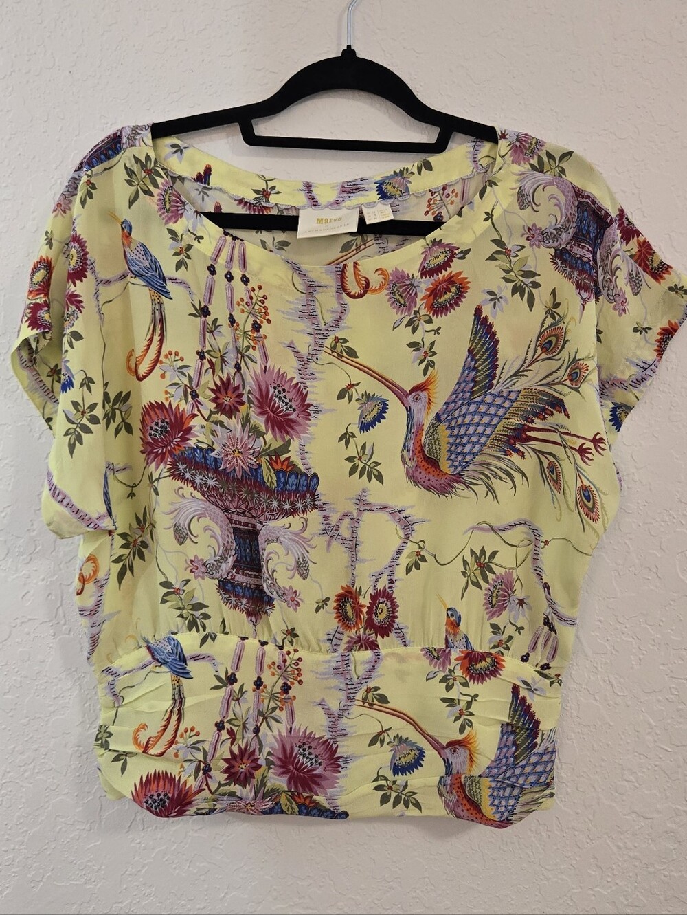 Maeve Anthrpologie Floral Bird Print Short Sleeve Top Silky Colorful Tropical
